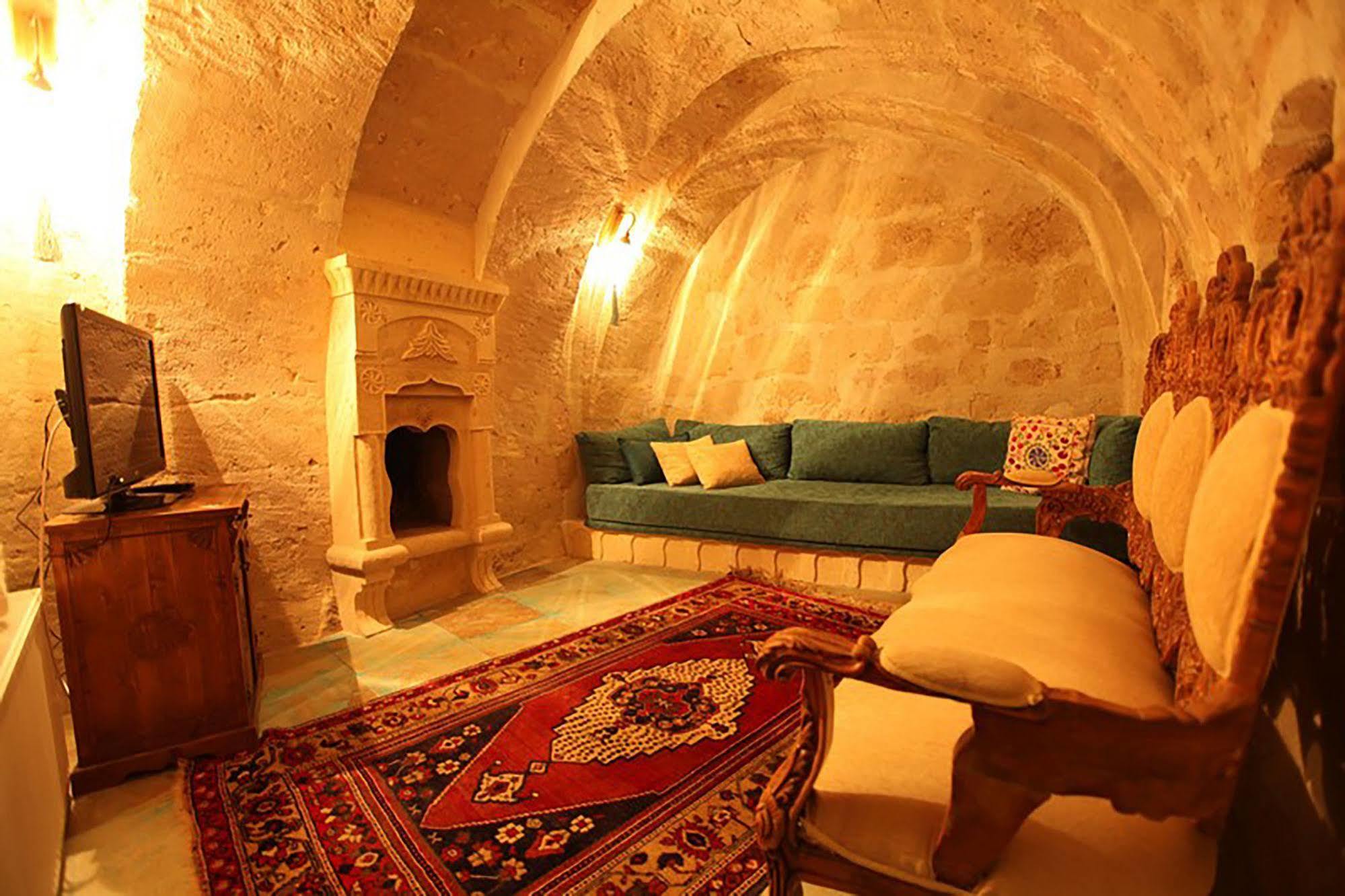 Blue Valley Cave Hotel Ürgüp Exterior photo